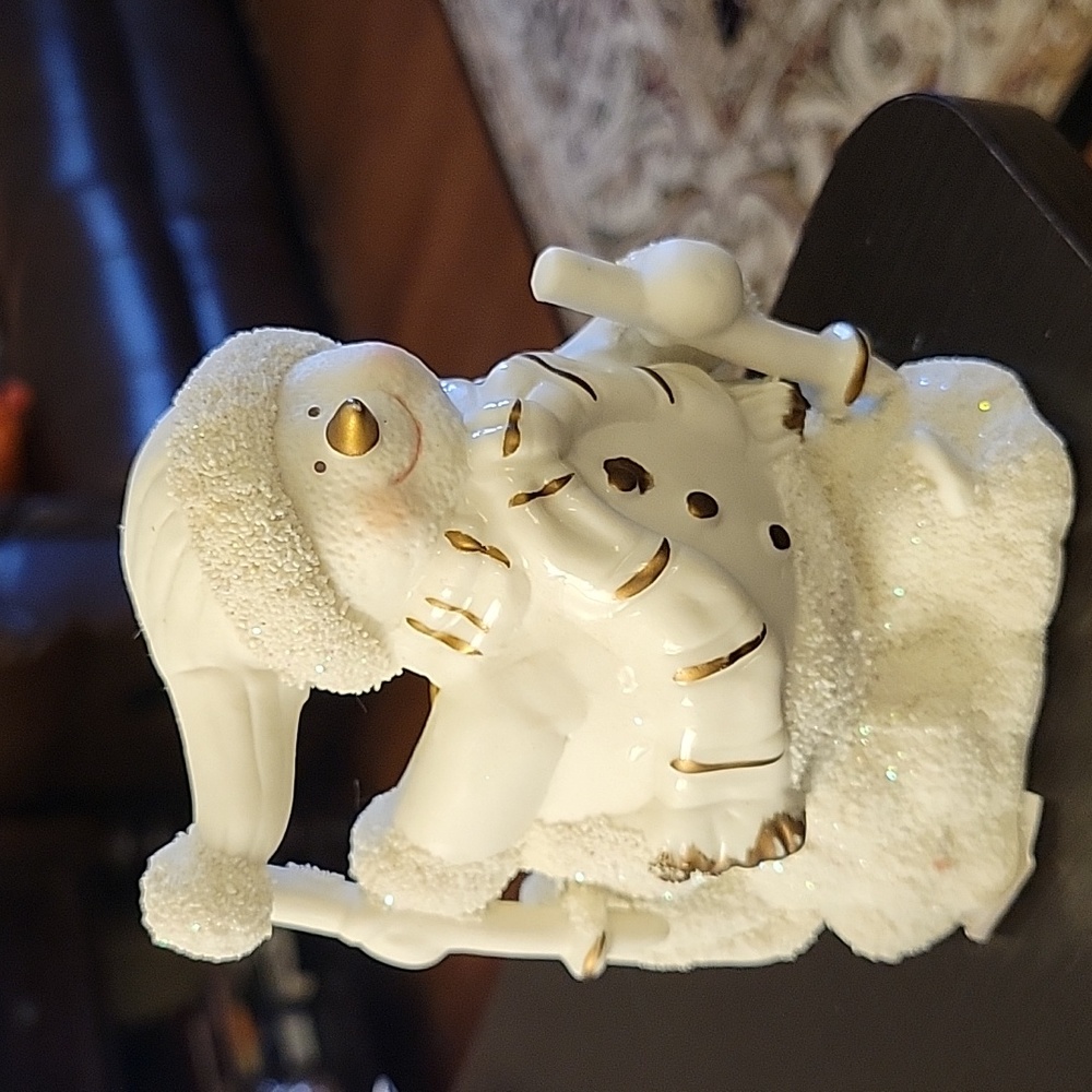International Bazaar porcelain ivory Christmas Snowman candle holder 4.5 EUC …